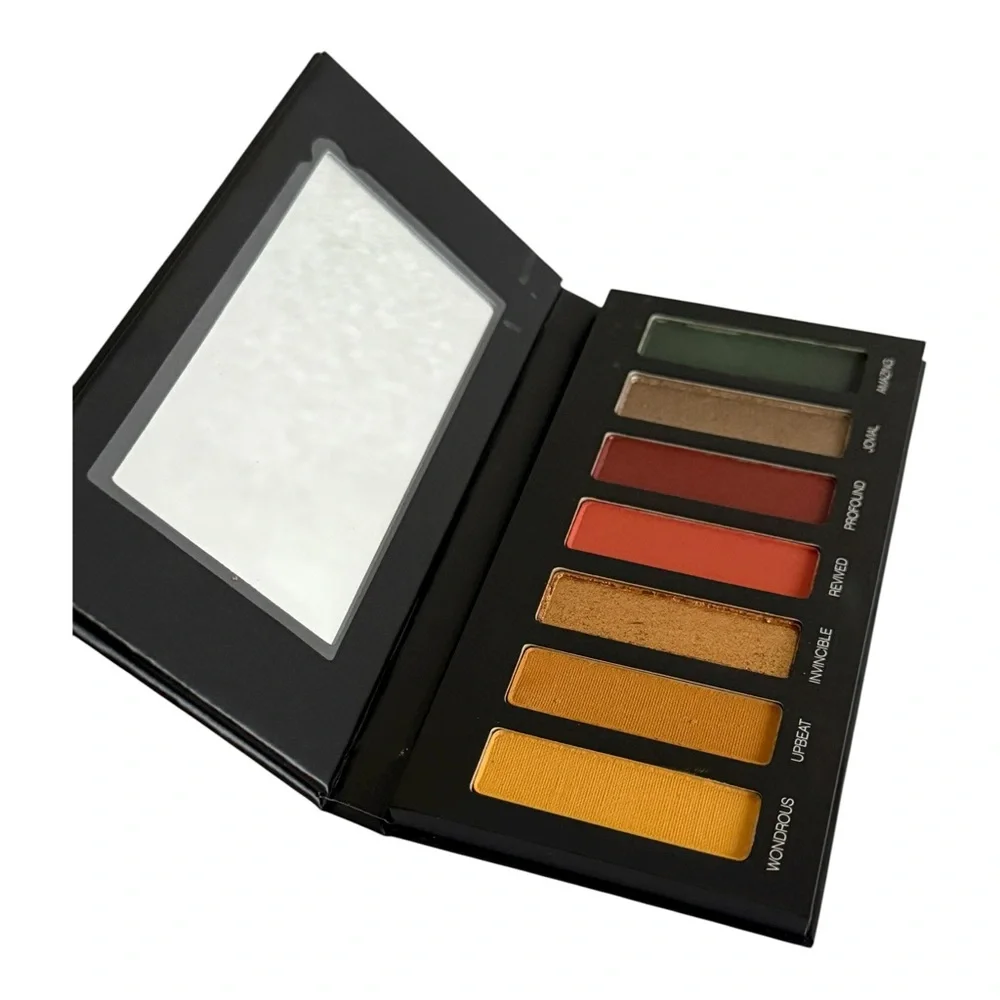 Younique Moodstruck Addiction Shadow Palette 8 New With Box